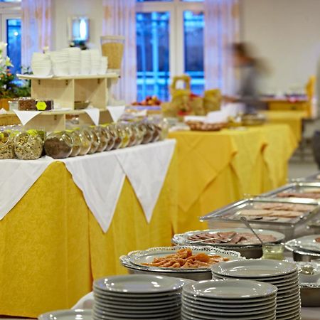Sonnenhof 호텔 디에첸바흐 외부 사진